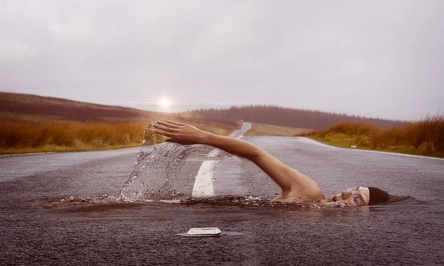 Quel est le poids idéal pour la natation ?